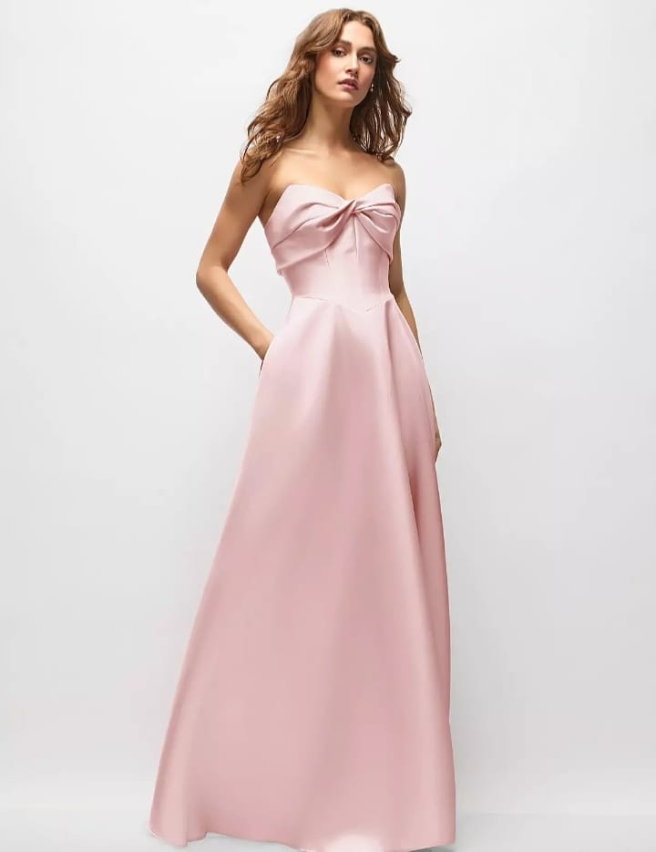 pink dress