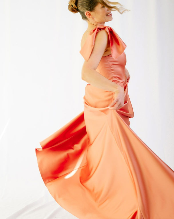orange dress